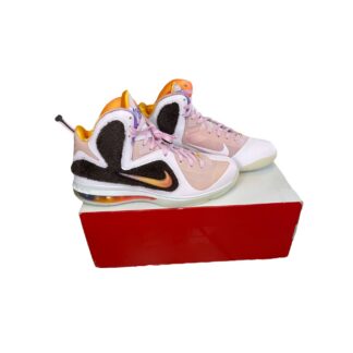 Scarpe Nike Lebron 9 – IX NUOVO con cartellino Uomo 45 EU – 10 UK Rosa Basket Sneakers Collezione