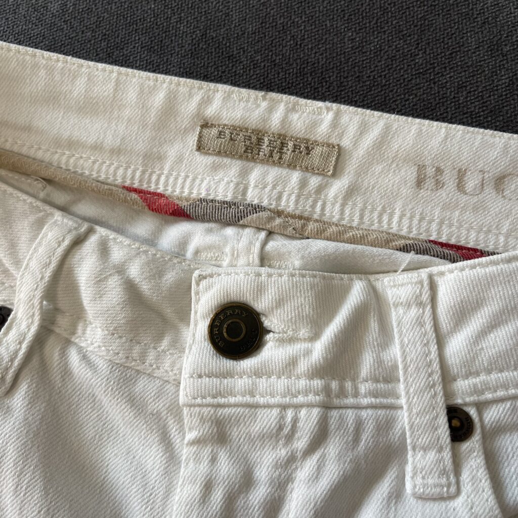 Jeans Burberry Donna 42 IT – 36 FR ( 36 cm ) M Slim Bianco Denim Cotone Pantaloni