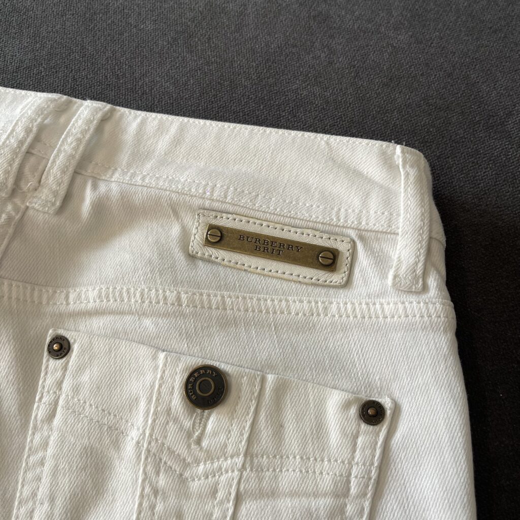 Jeans Burberry Donna 42 IT – 36 FR ( 36 cm ) M Slim Bianco Denim Cotone Pantaloni