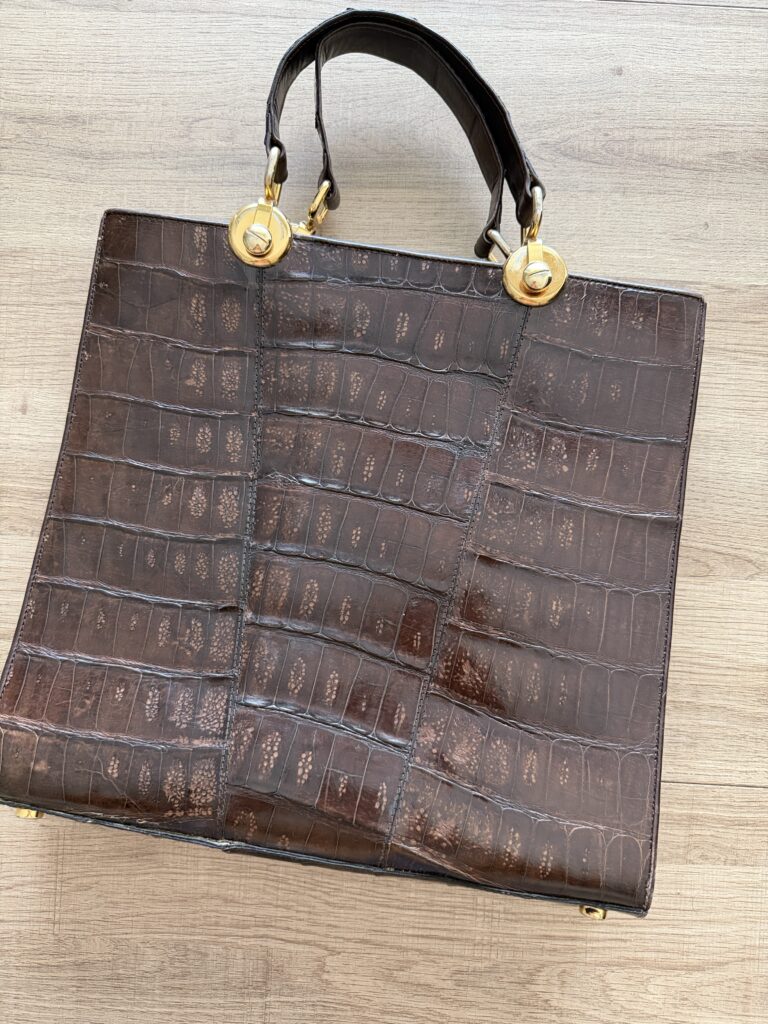 Borsa a mano pelle di Coccodrillo Marrone Made in Italy hardware in oro