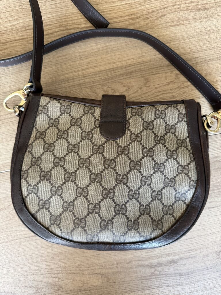 Borsa a spalla tracolla GUCCI crossbody marrone brige logo monogram GG pelle di cinchialino