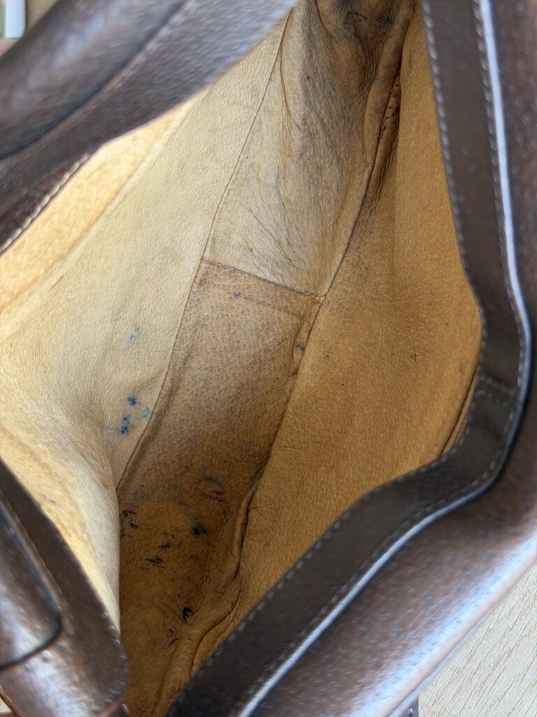 Borsa a spalla tracolla GUCCI crossbody marrone brige logo monogram GG pelle di cinchialino