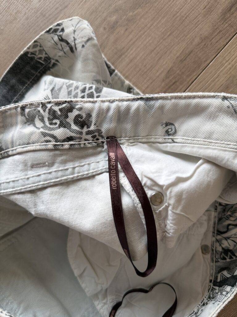 Minigonna Roberto Cavalli Donna 42  44 IT – 38 FR ( 38 cm ) M Cotone Denim Fantasia japan animalier Grigio Nero