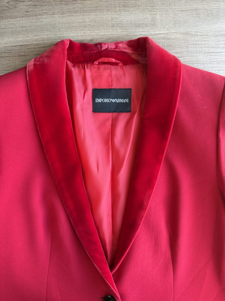 Blazer Armani Donna 46 IT – L sagomato ( Ok 44 IT ) Tessuto sintetico Rosso Giacca