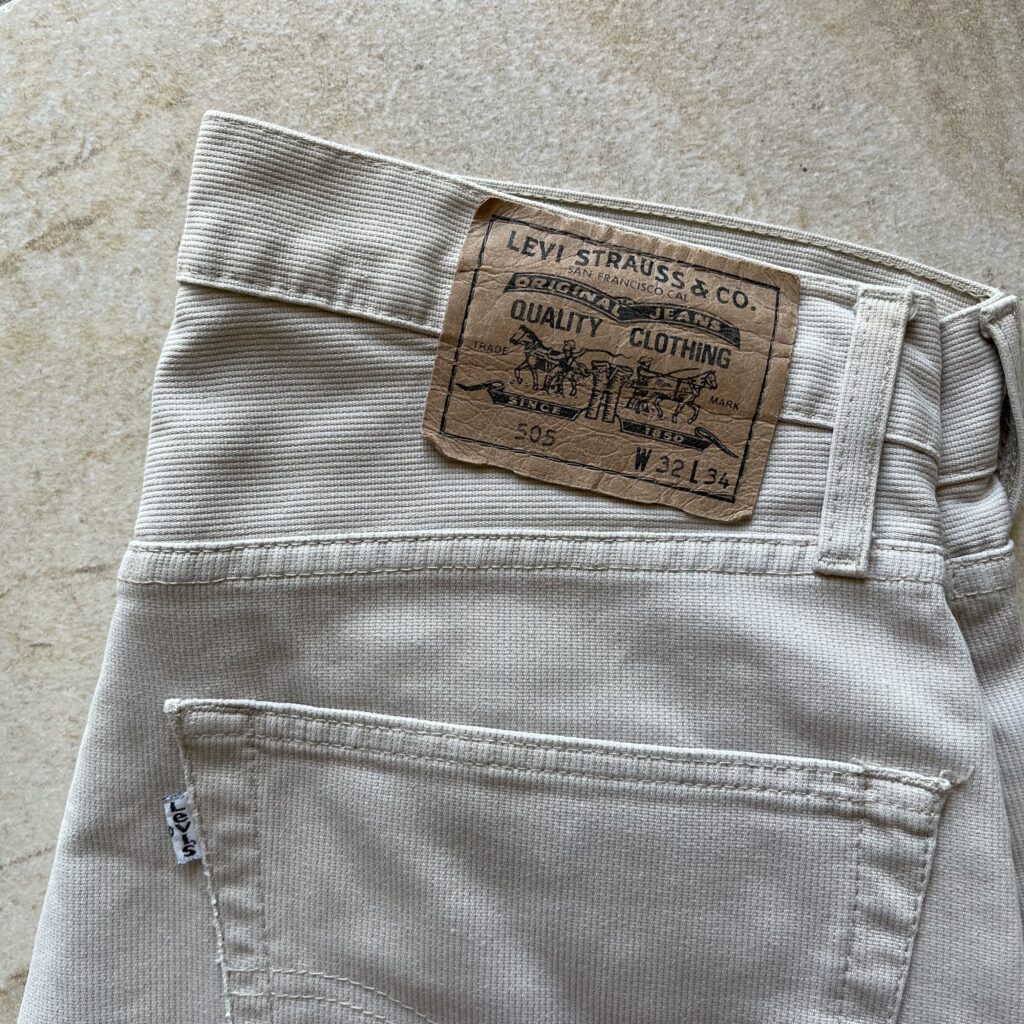 Pantaloni Levis 505 Uomo 46 IT – 40 FR ( 40 cm ) S Beige Cotone a coste