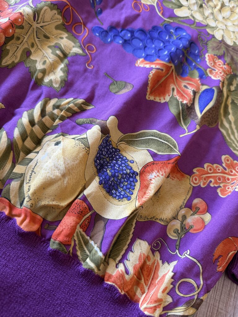 Maglione Cardigan Salvatore Ferragamo Donna L Lana stampa in Seta Viola Fantasia frutta multicolore Pullover