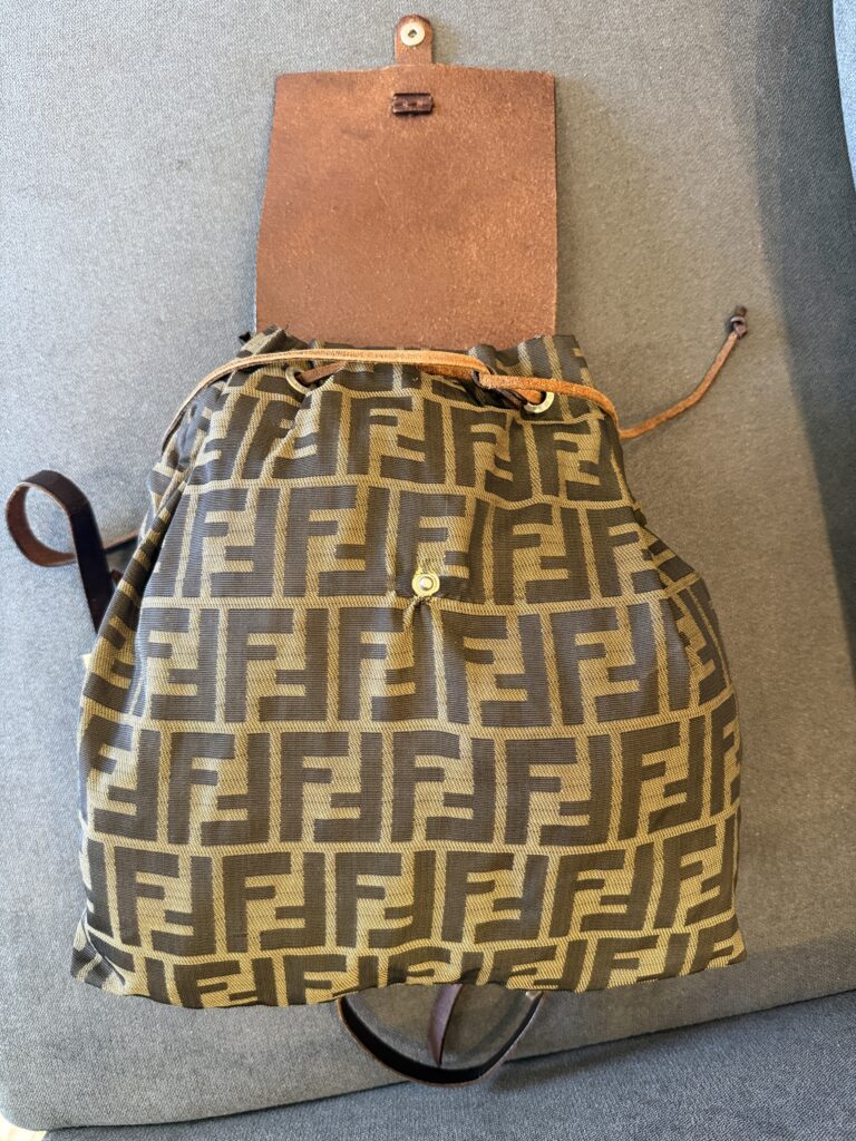 Zaino a spalla Fendi Logo Monogram FF Beige Nero Canvas tracolla