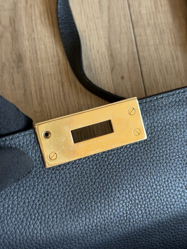 Borsa Balenciaga Le Dix in pelle di vitello a tracolla Nero tendente blu scuro