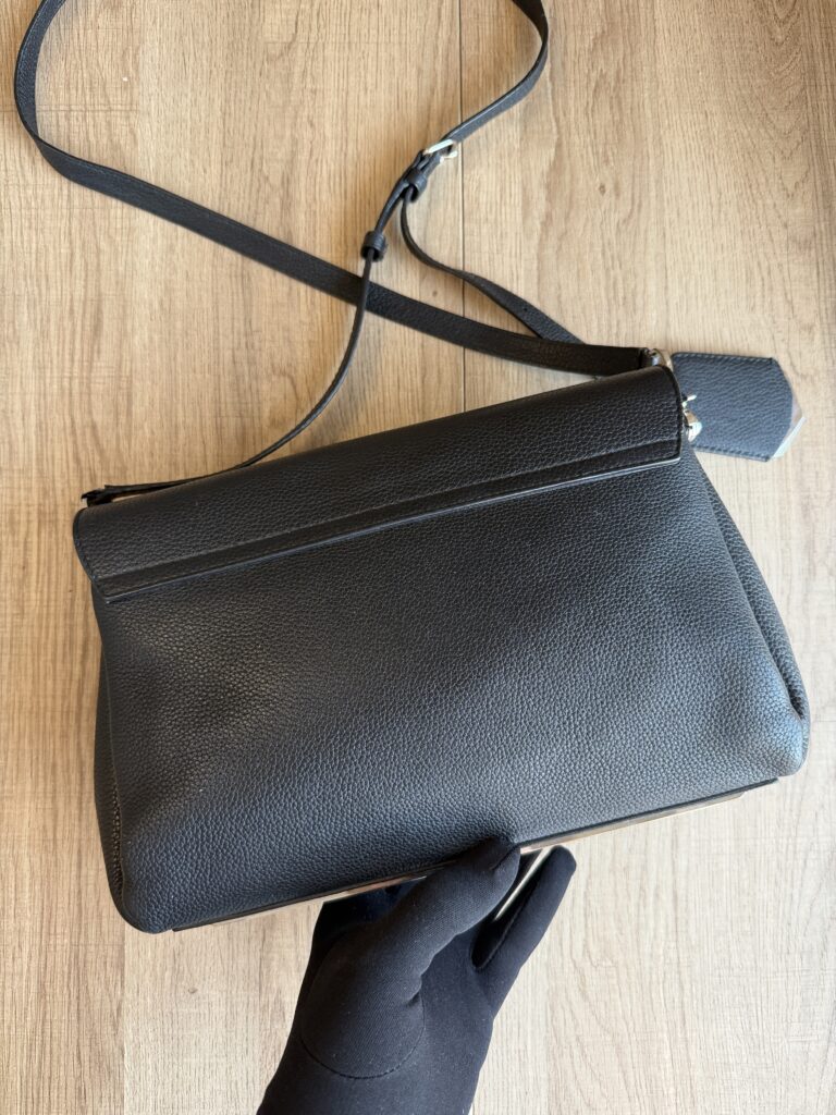 Borsa Balenciaga Le Dix in pelle di vitello a tracolla Nero tendente blu scuro