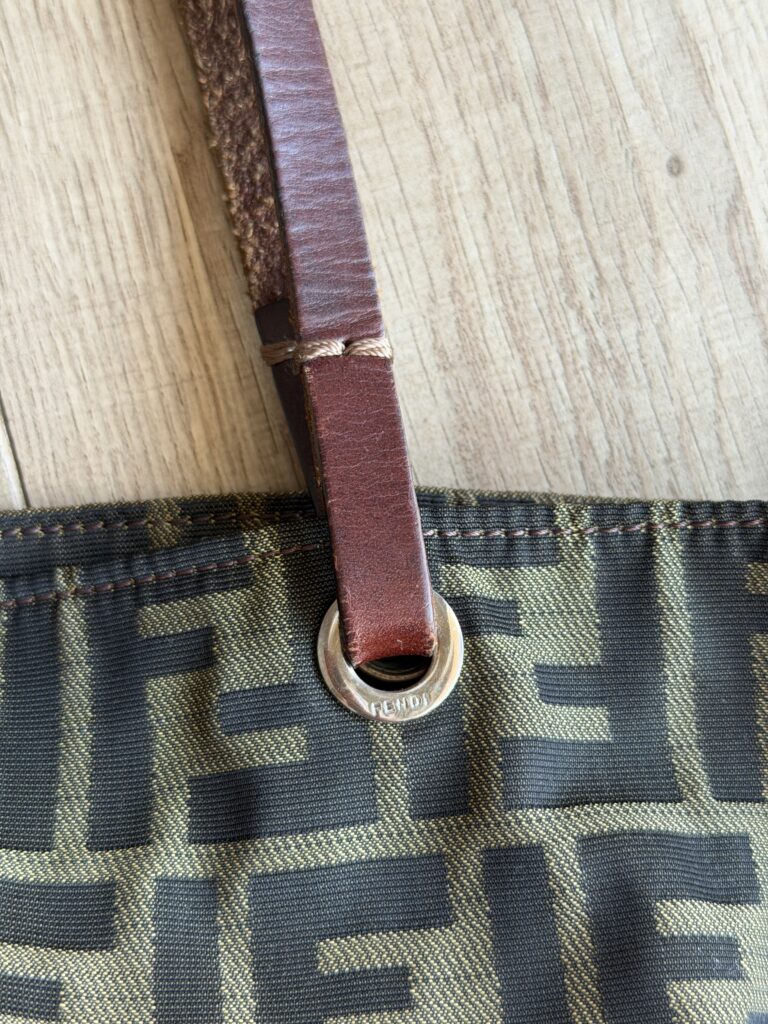 Totebag Fendi Logo Monogram FF Beige Nero Canvas borsa a mano spalla