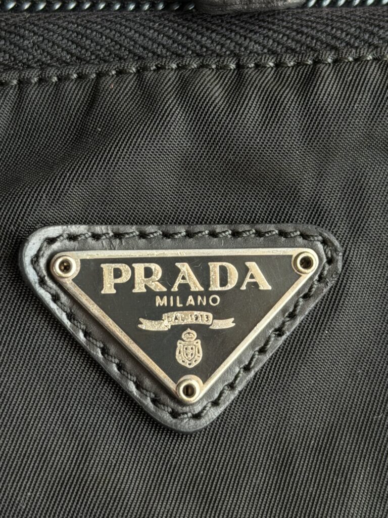 Zaino a spalla Prada Nylon Nero logo tracolla